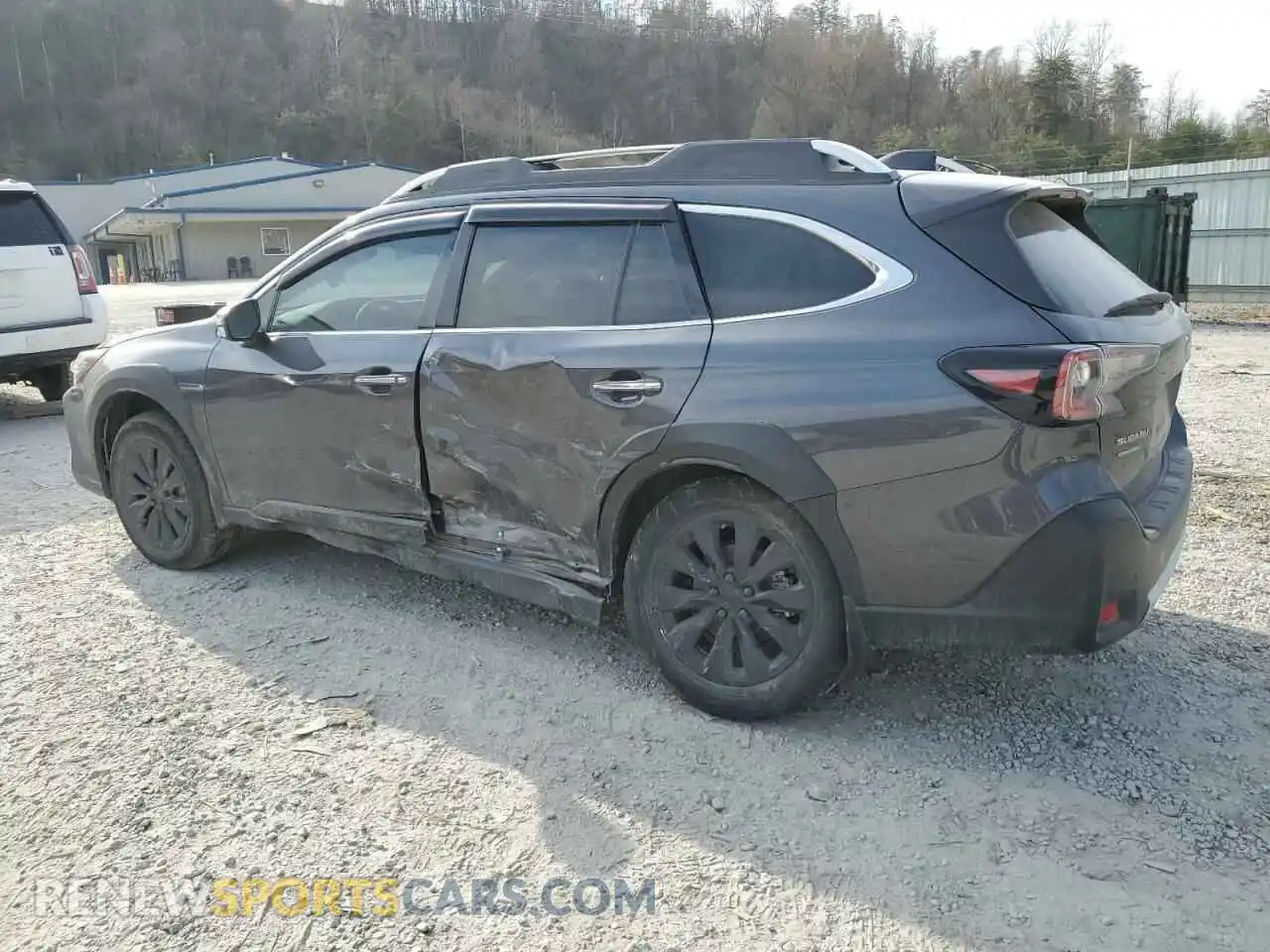 2 Photograph of a damaged car 4S4BTGPD9R3206944 SUBARU OUTBACK 2024