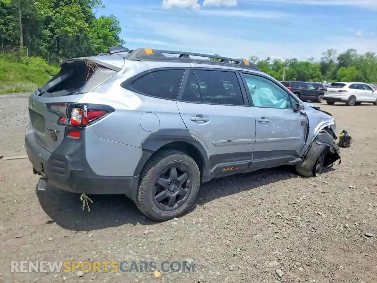 3 Фотография поврежденного автомобиля 4S4BTGSDXR3164758 SUBARU OUTBACK 2024
