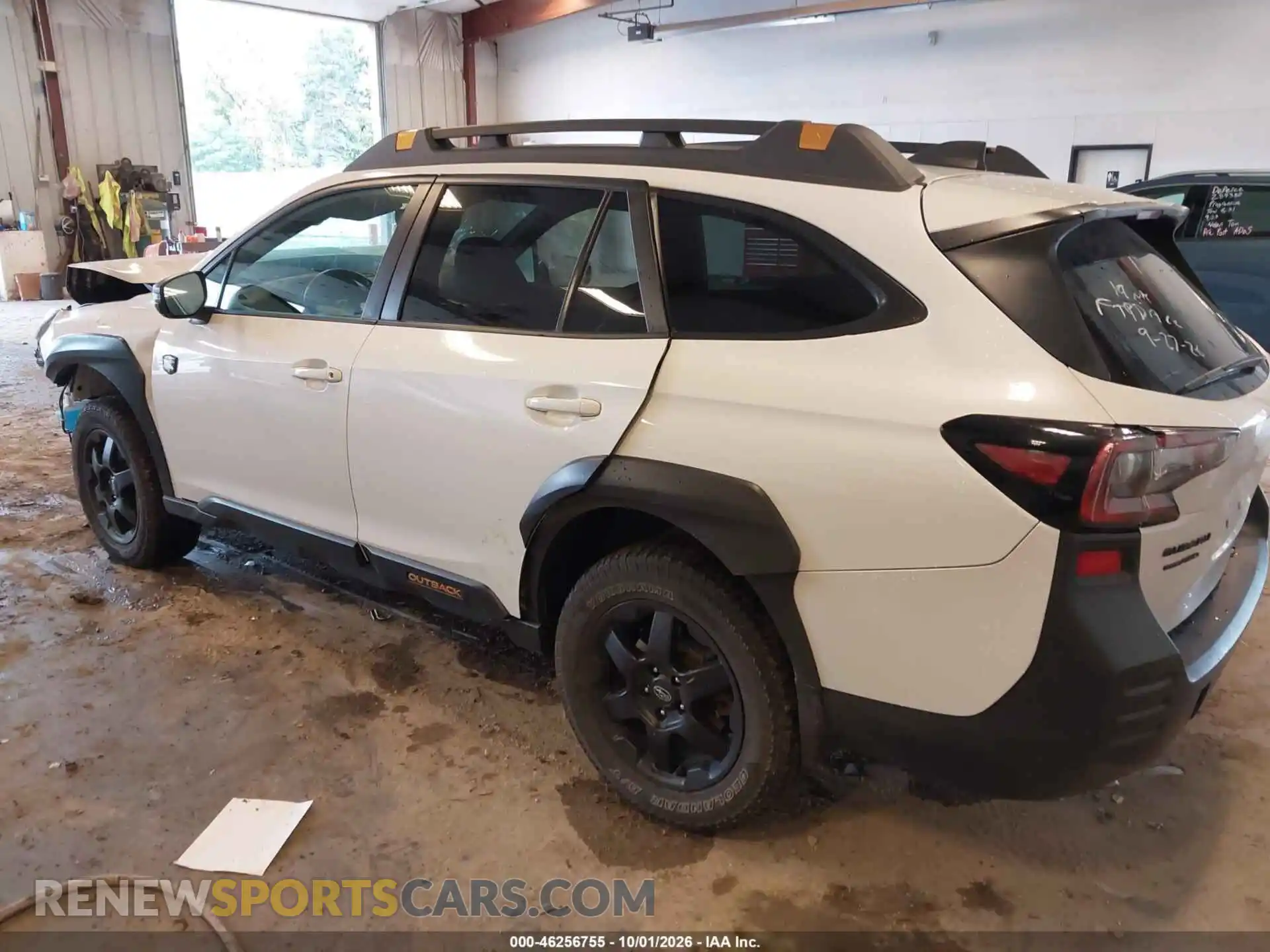 3 Photograph of a damaged car 4S4BTGSDXR3172391 SUBARU OUTBACK 2024