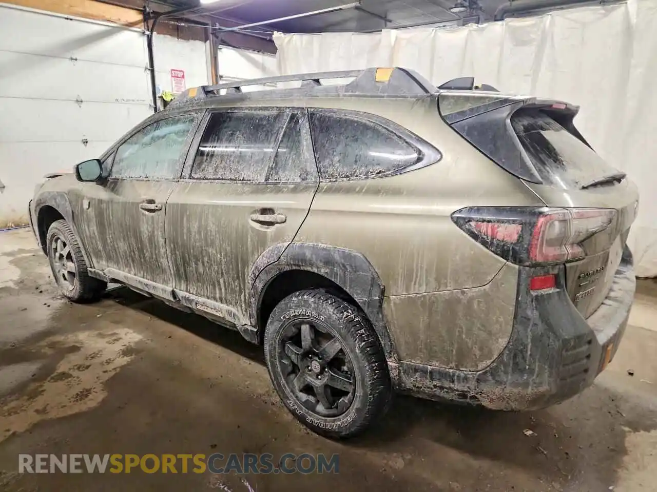 2 Photograph of a damaged car 4S4BTGUD1R3234273 SUBARU OUTBACK 2024