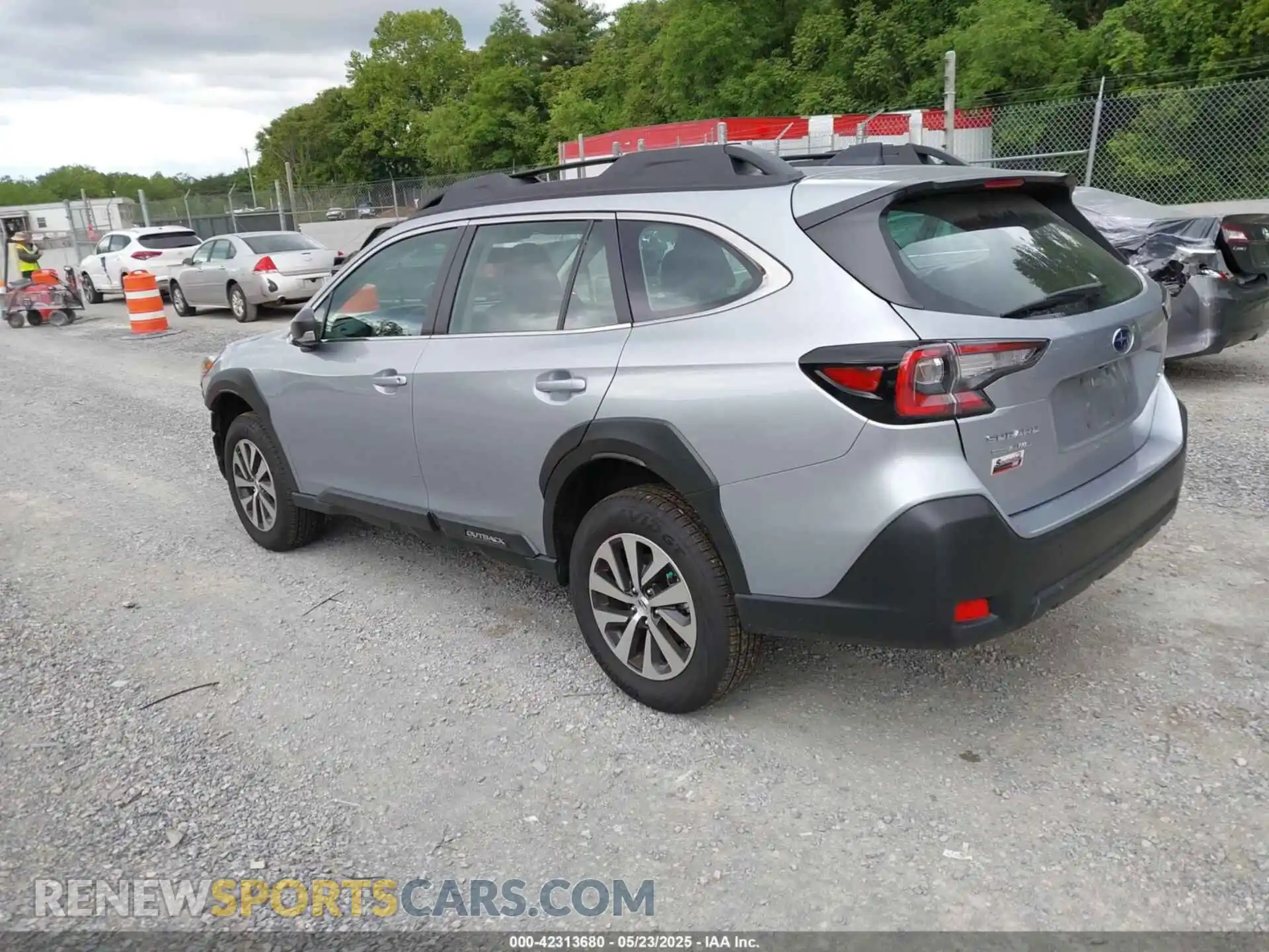 3 Photograph of a damaged car 4S4BTAAC9S3138891 SUBARU OUTBACK 2025