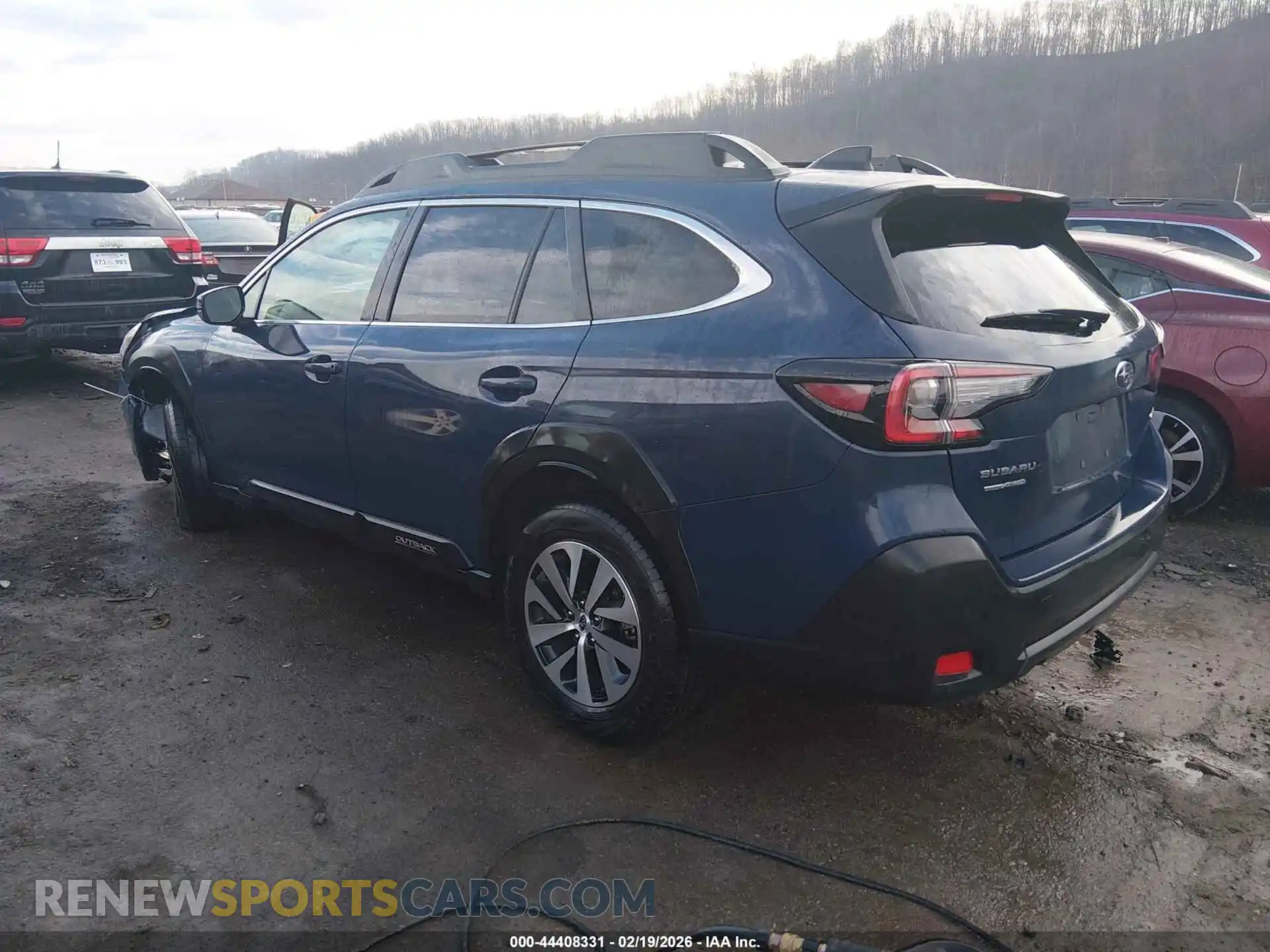 3 Photograph of a damaged car 4S4BTACC0S3178029 SUBARU OUTBACK 2025