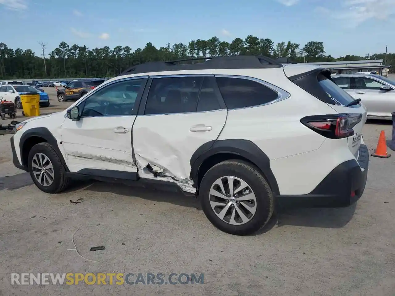 2 Photograph of a damaged car 4S4BTADC2S3167175 SUBARU OUTBACK 2025