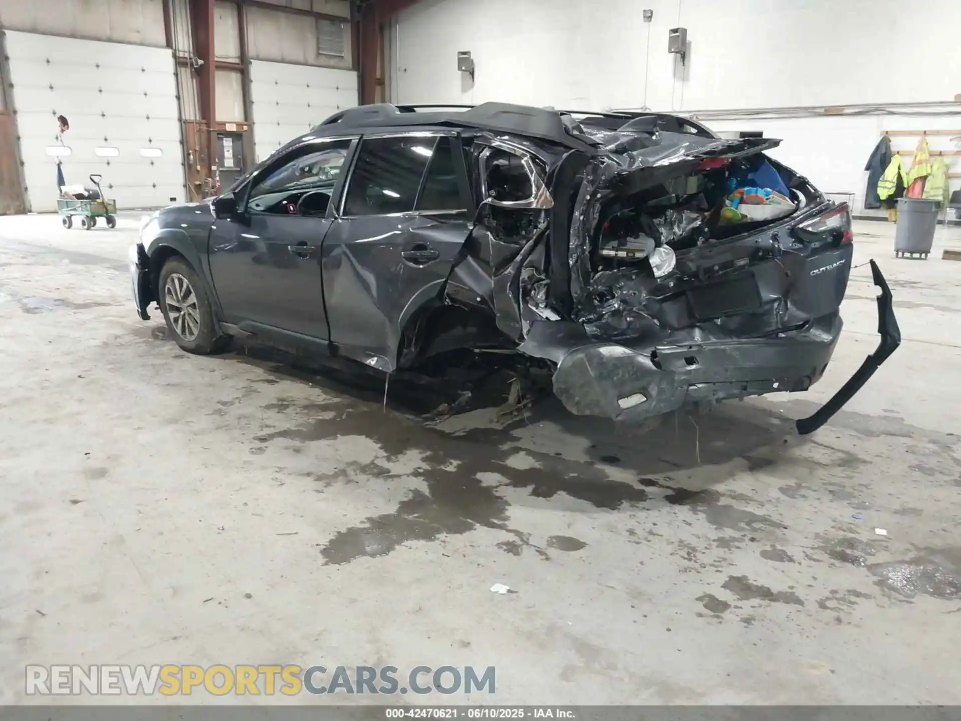 3 Photograph of a damaged car 4S4BTADC4S3126238 SUBARU OUTBACK 2025