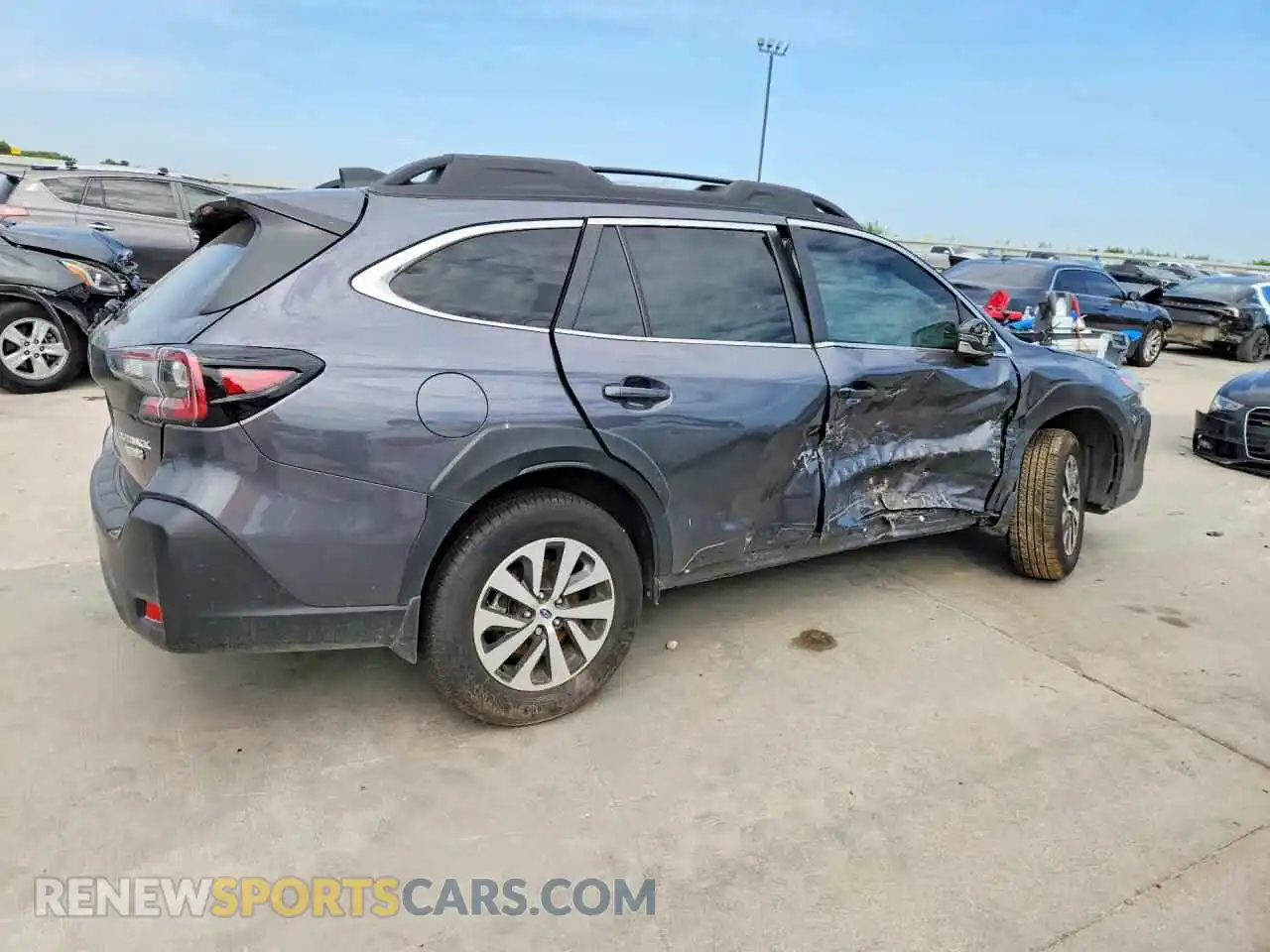 3 fotografías del automóvil dañado 4S4BTADC9S3243278 SUBARU OUTBACK 2025