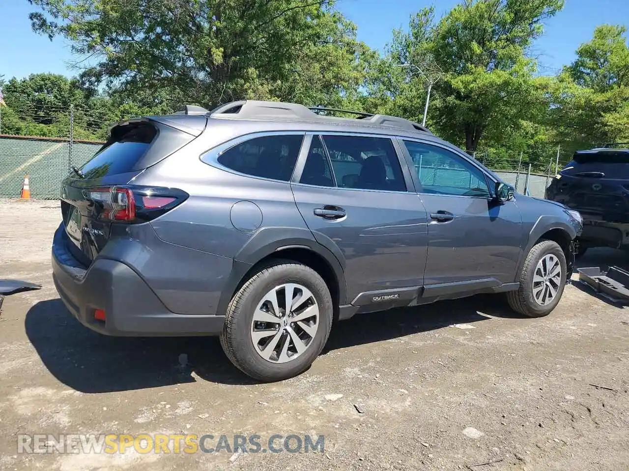 3 Photograph of a damaged car 4S4BTADC9S3250392 SUBARU OUTBACK 2025