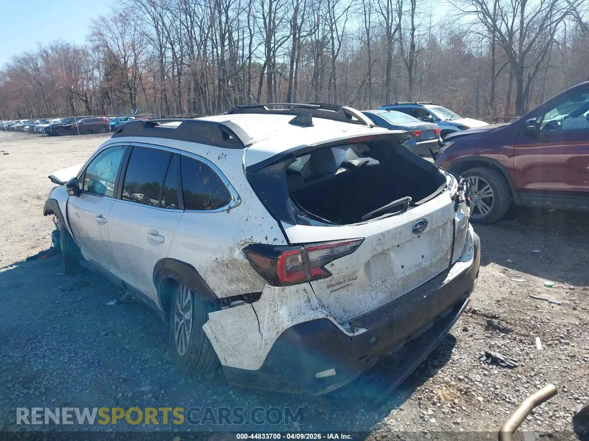 3 Photograph of a damaged car 4S4BTAFC0S3332900 SUBARU OUTBACK 2025