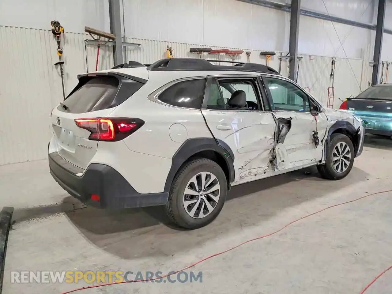 3 Photograph of a damaged car 4S4BTAFC2S3148770 SUBARU OUTBACK 2025