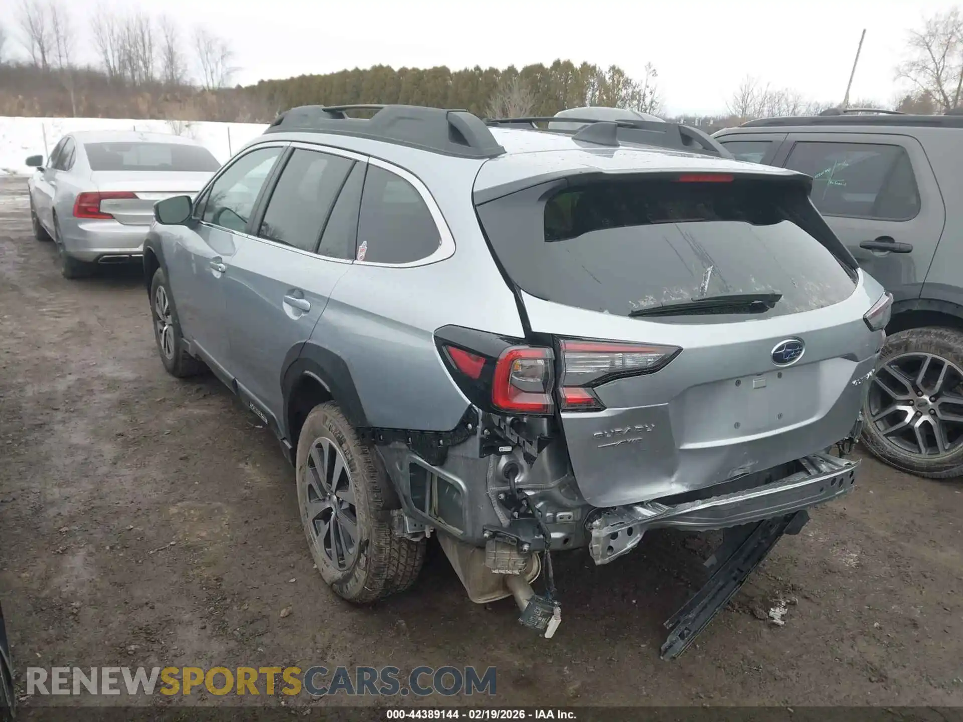 3 Photograph of a damaged car 4S4BTAFC2S3316956 SUBARU OUTBACK 2025
