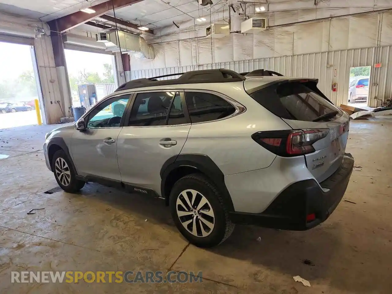 2 fotografías del automóvil dañado 4S4BTAFC9S3129343 SUBARU OUTBACK 2025