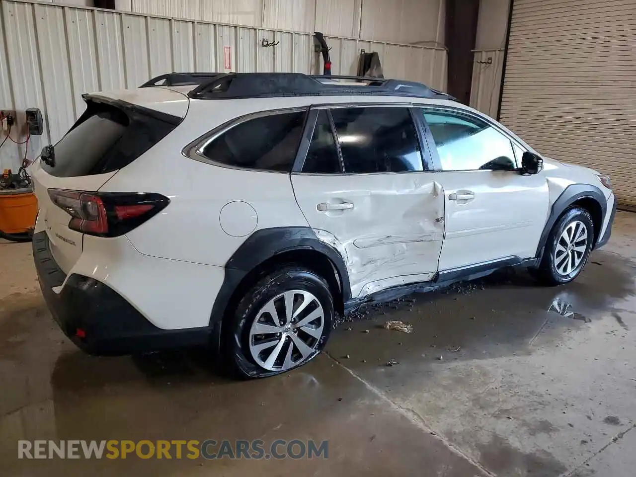 3 Photograph of a damaged car 4S4BTAFCXS3204454 SUBARU OUTBACK 2025