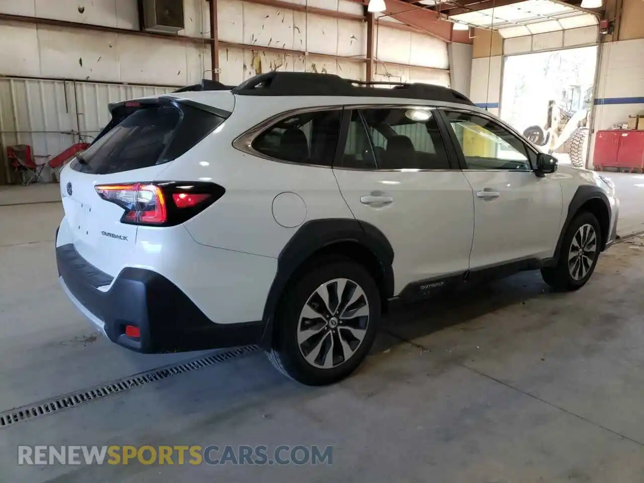 3 Photograph of a damaged car 4S4BTANC1S3186671 SUBARU OUTBACK 2025