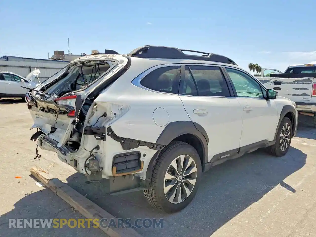 3 Photograph of a damaged car 4S4BTANC6S3176122 SUBARU OUTBACK 2025