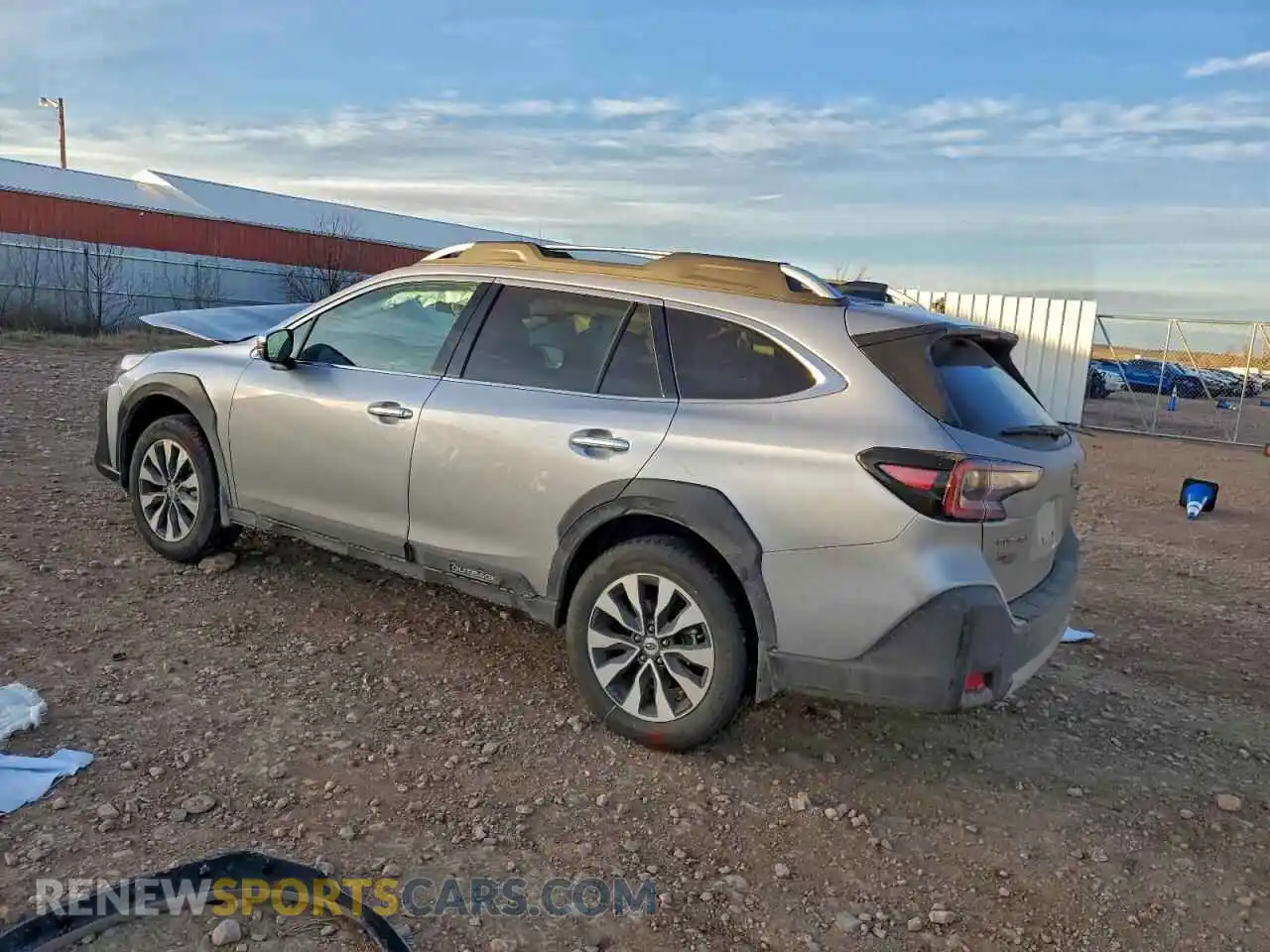 2 fotografías del automóvil dañado 4S4BTAPCXS3261042 SUBARU OUTBACK 2025