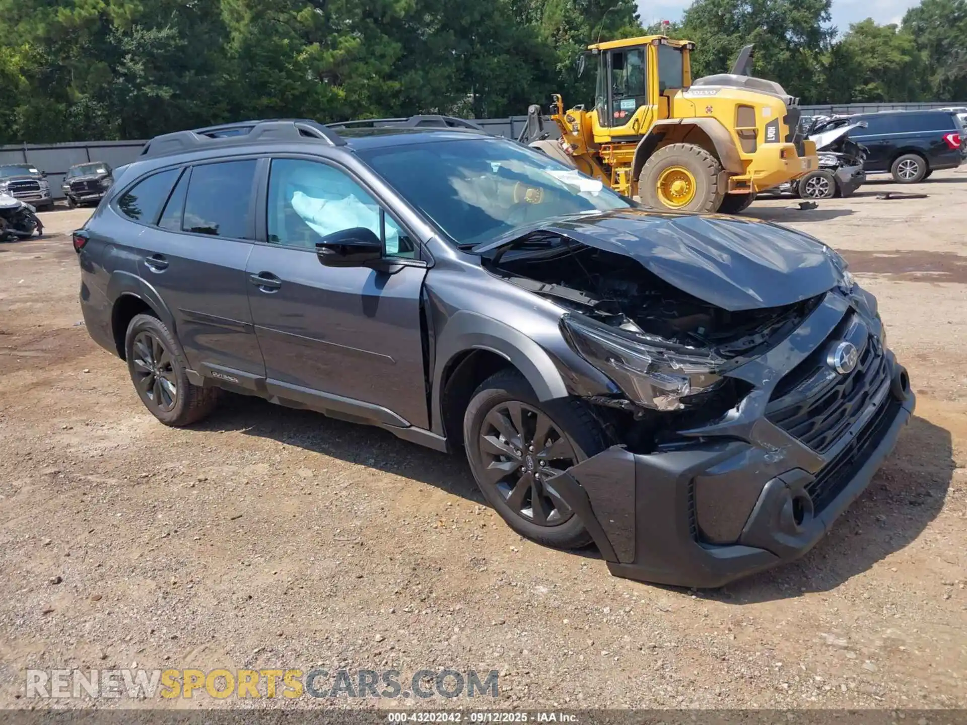 1 Photograph of a damaged car 4S4BTGLD2S3120516 SUBARU OUTBACK 2025