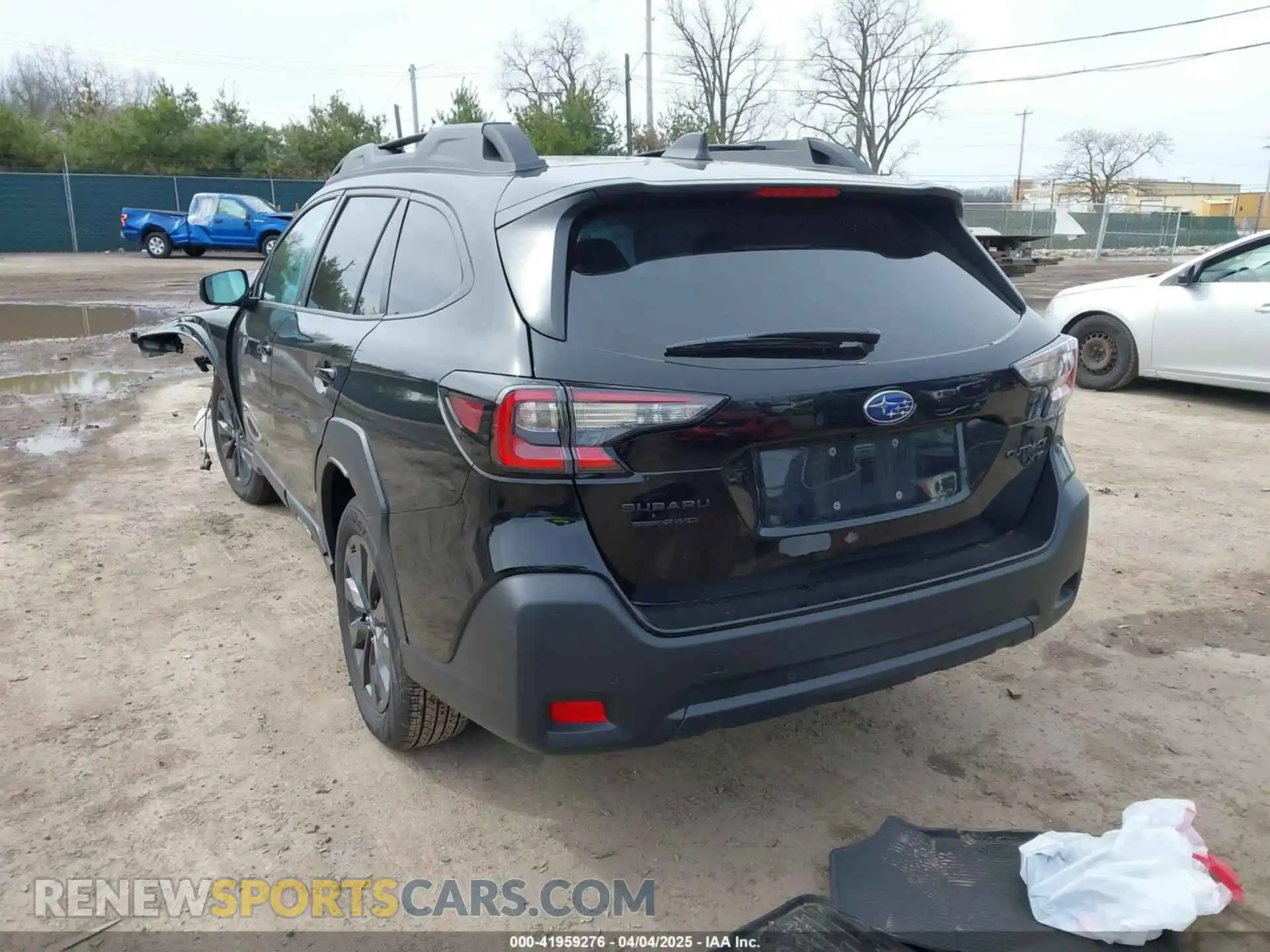 3 Photograph of a damaged car 4S4BTGLD2S3152141 SUBARU OUTBACK 2025