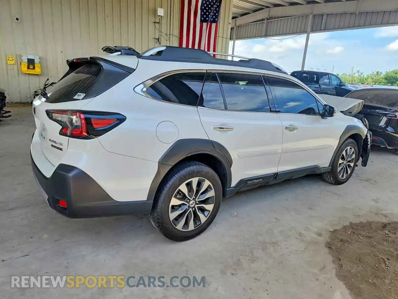 3 Фотография поврежденного автомобиля 4S4BTGPD1S3132909 SUBARU OUTBACK 2025