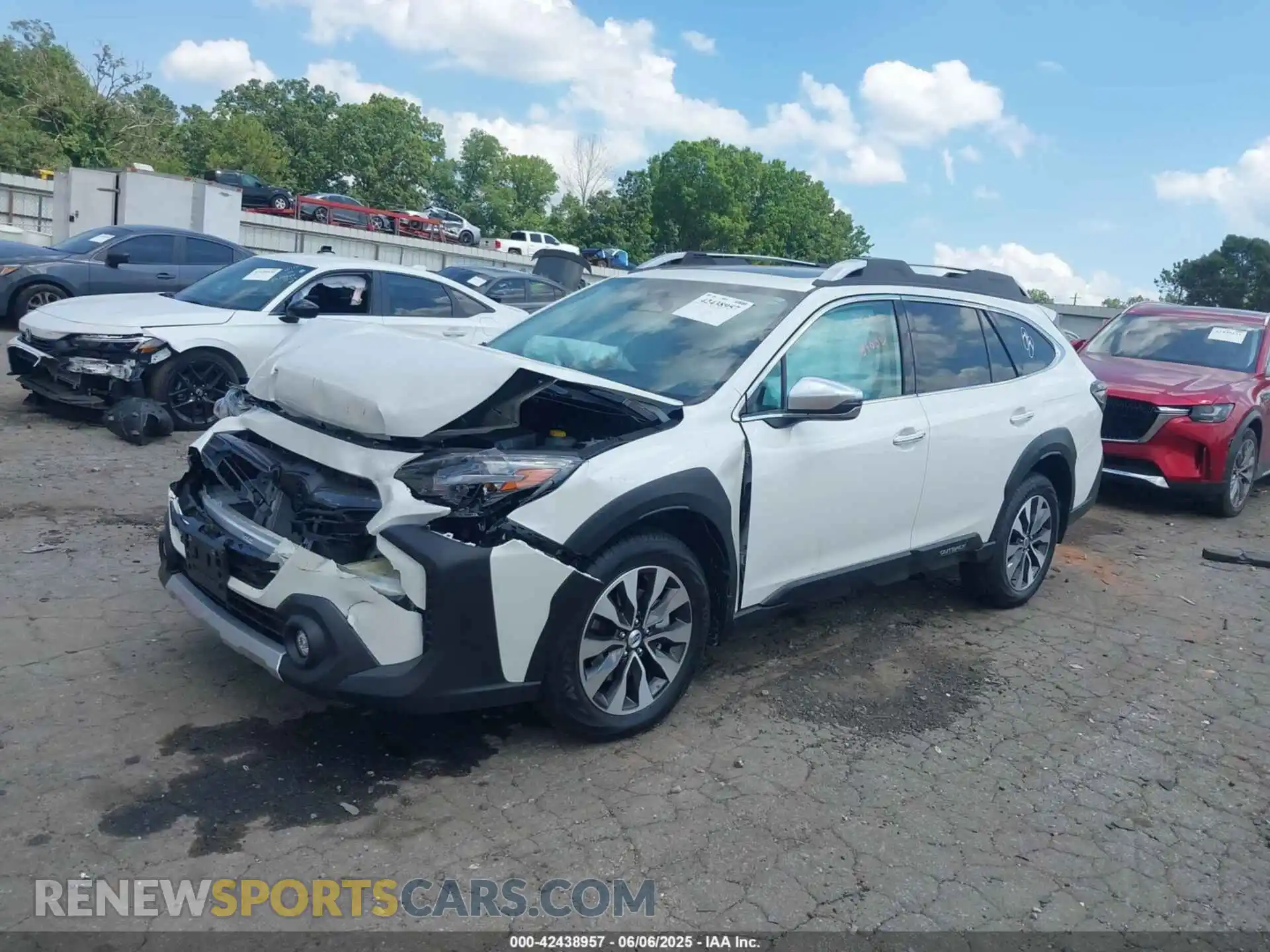 2 Photograph of a damaged car 4S4BTGPD2S3139402 SUBARU OUTBACK 2025