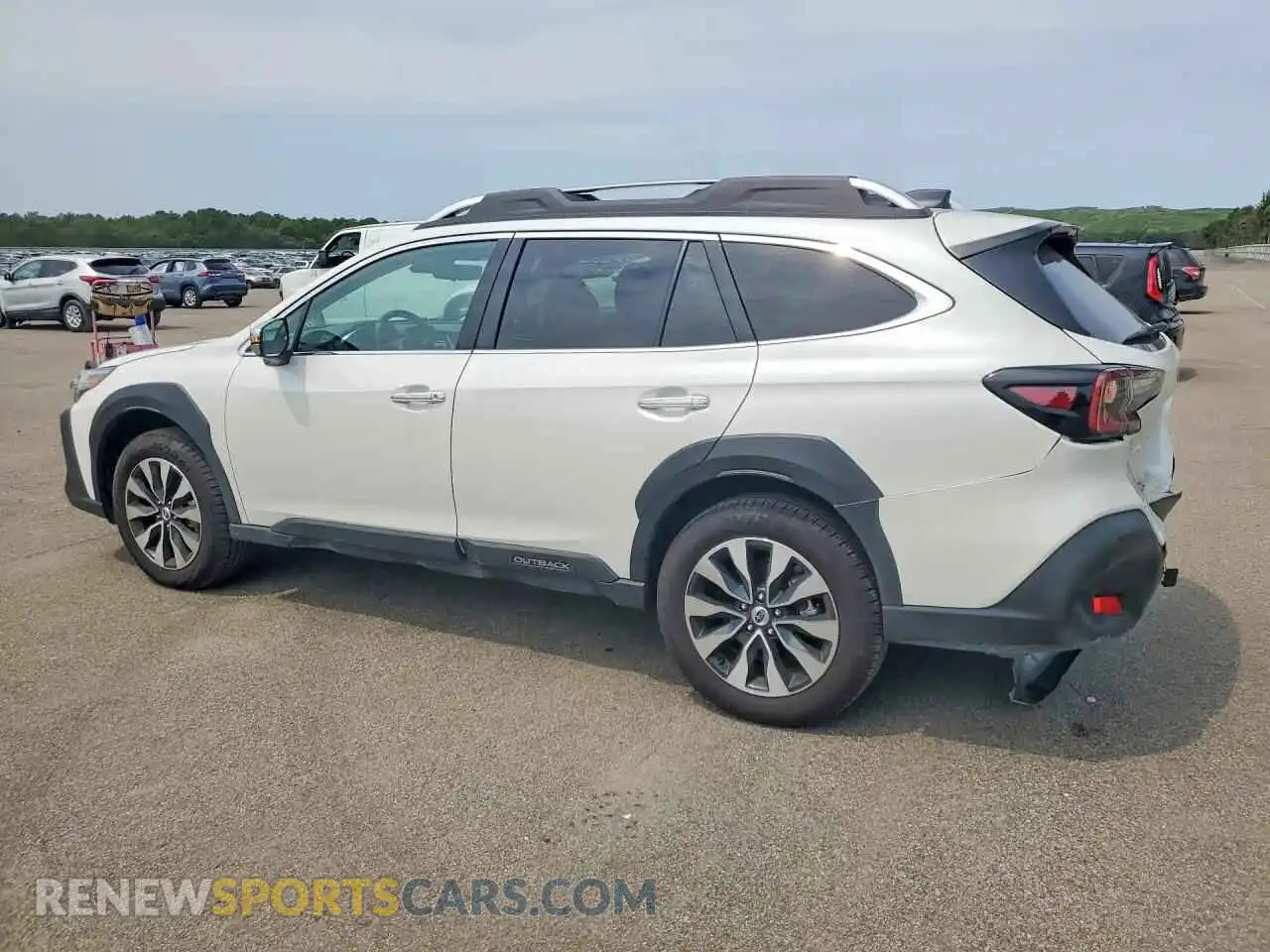 2 fotografías del automóvil dañado 4S4BTGPD4S3181182 SUBARU OUTBACK 2025