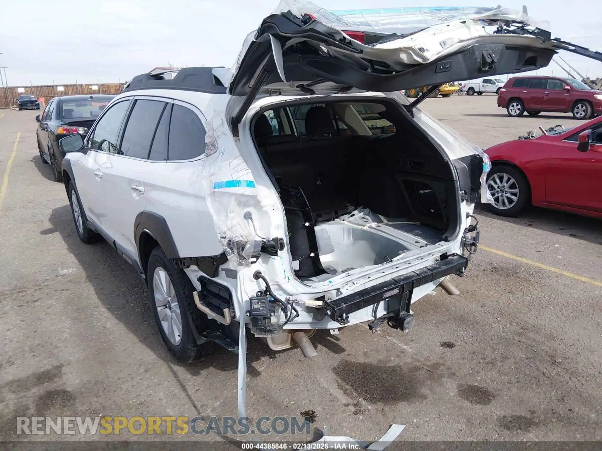 3 Photograph of a damaged car 4S4BTGPD8S3282547 SUBARU OUTBACK 2025