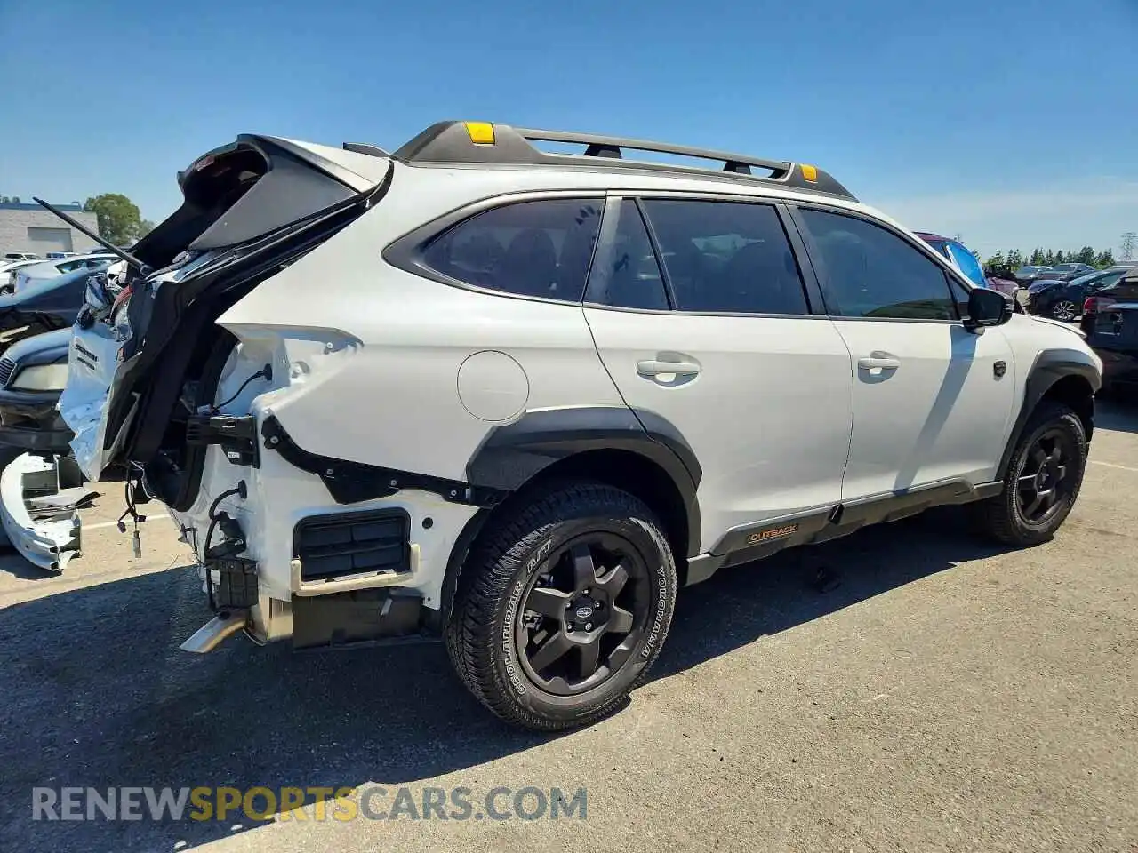 3 Фотография поврежденного автомобиля 4S4BTGUD3S3317015 SUBARU OUTBACK 2025