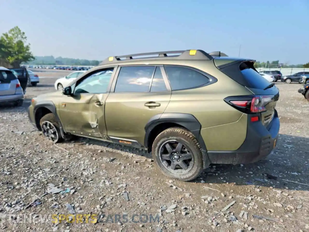 2 Фотография поврежденного автомобиля 4S4BTGUD4S3273557 SUBARU OUTBACK 2025