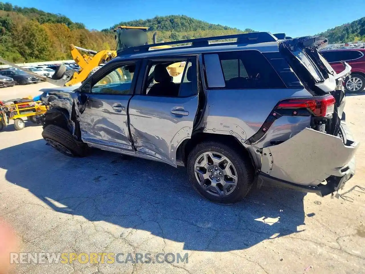 2 Фотография поврежденного автомобиля JF2BUPAD1TY498501 SUBARU OUTBACK 2026