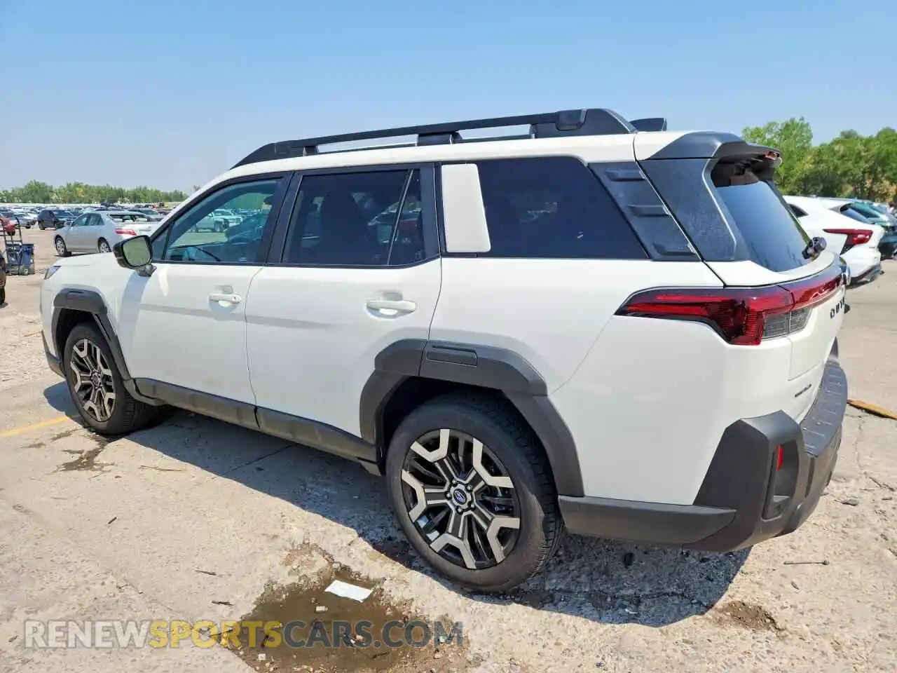 2 fotografías del automóvil dañado JF2BURJD6TY547087 SUBARU OUTBACK 2026