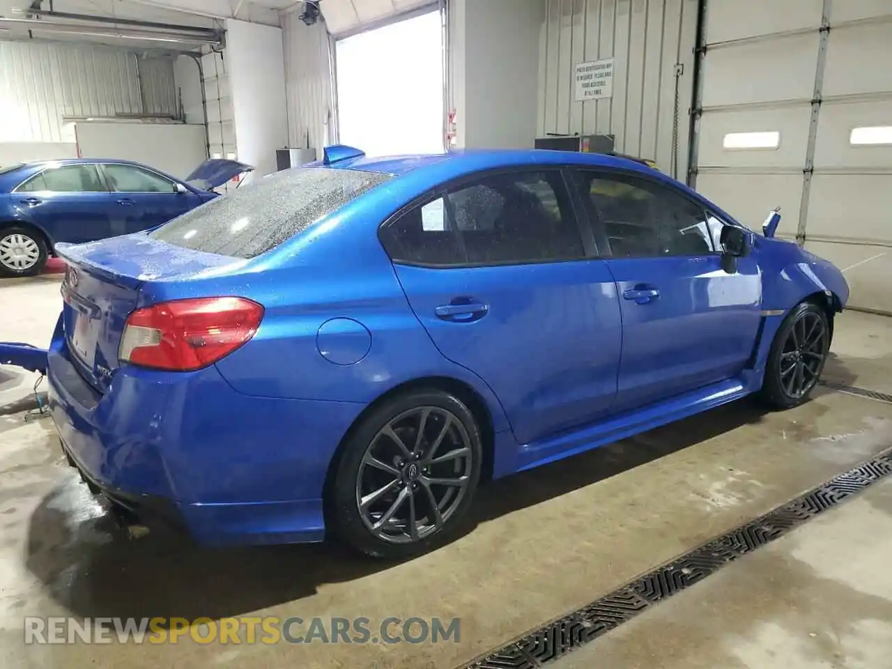 3 Фотография поврежденного автомобиля JF1VA1C6XK9801693 SUBARU WRX 2019