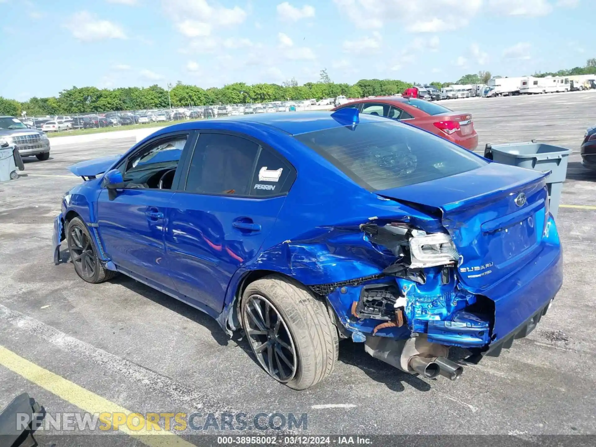 3 Фотография поврежденного автомобиля JF1VA1H6XK9817174 SUBARU WRX 2019