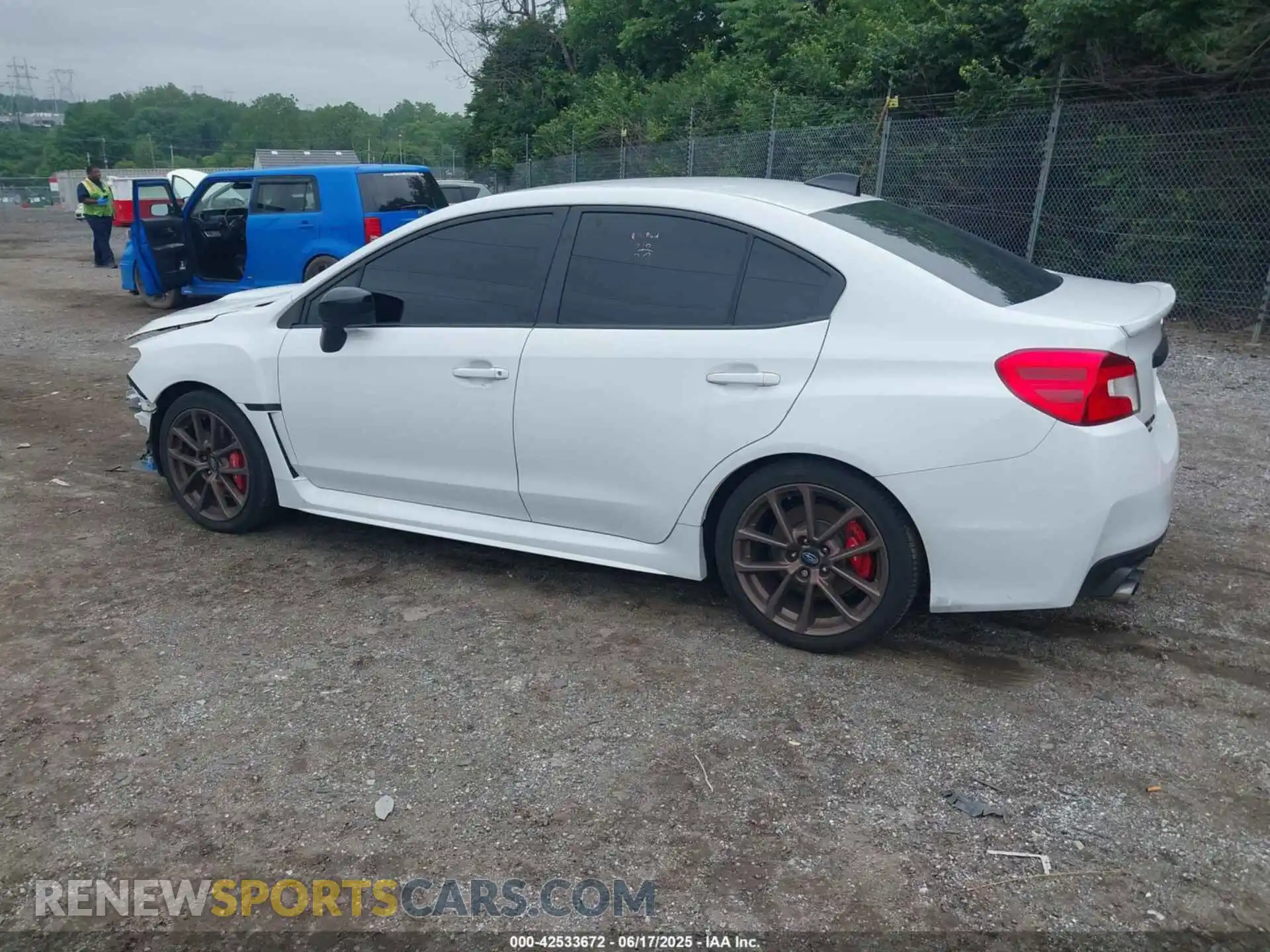 3 fotografías del automóvil dañado JF1VA1B67L9811276 SUBARU WRX 2020