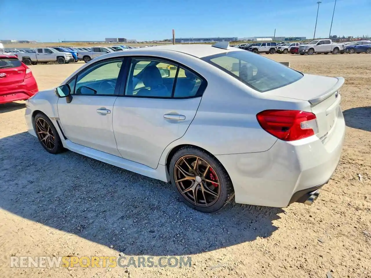 2 Фотография поврежденного автомобиля JF1VA1Z61M9817467 SUBARU WRX 2021