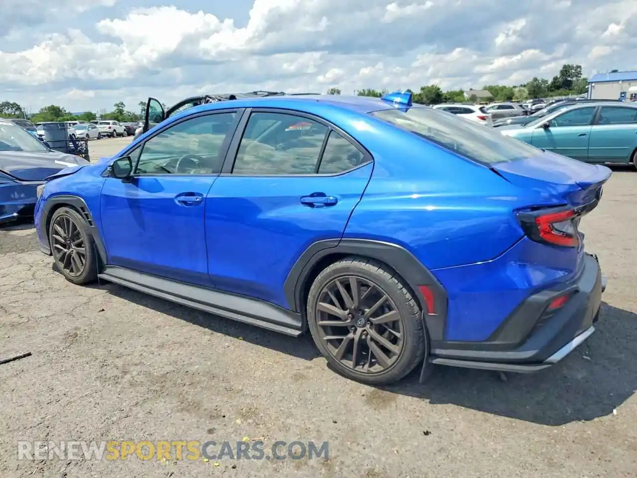 2 Фотография поврежденного автомобиля JF1VBAL64P9816310 SUBARU WRX 2023