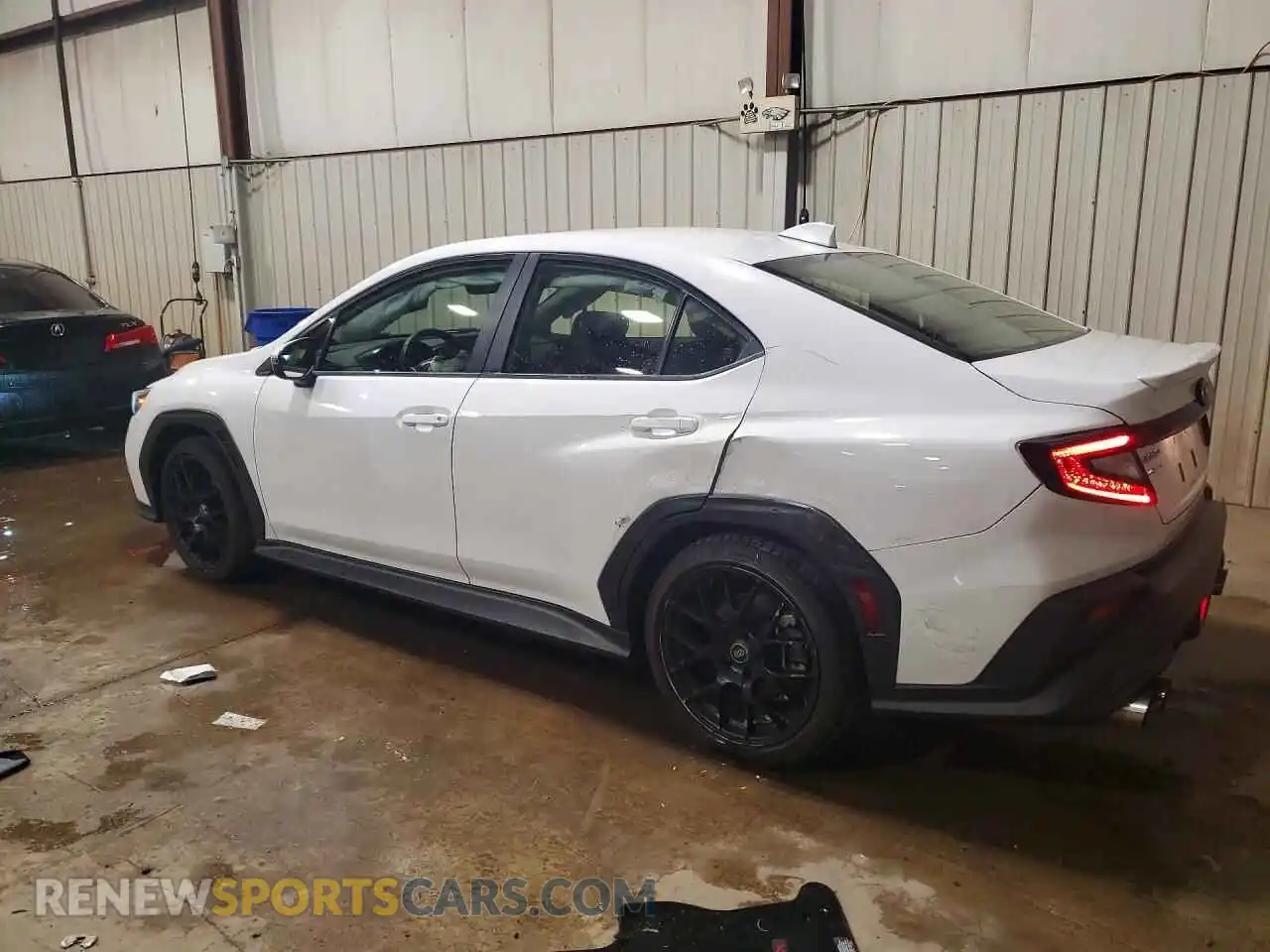 2 Фотография поврежденного автомобиля JF1VBAL68P9810199 SUBARU WRX 2023