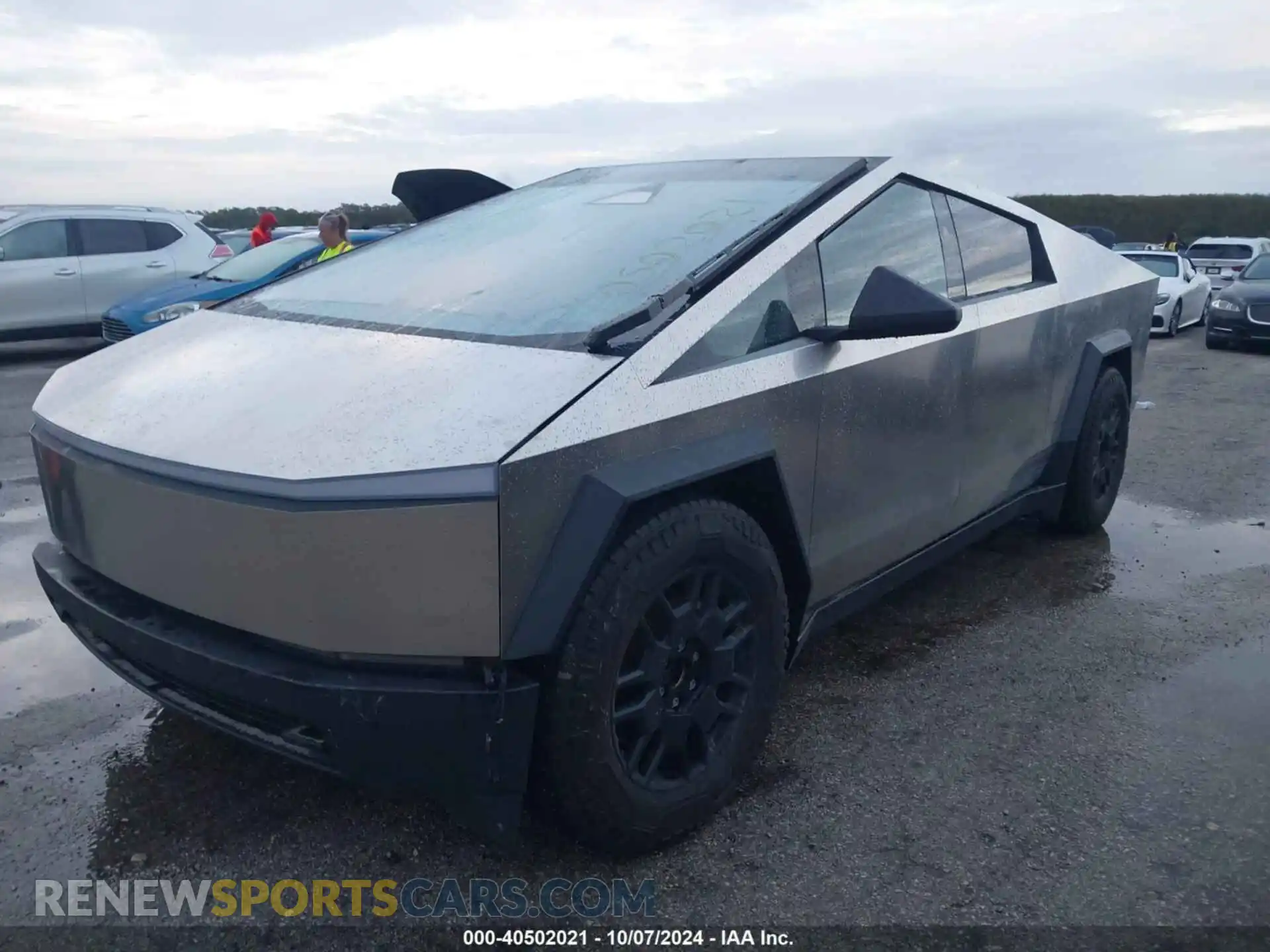 2 Photograph of a damaged car 7G2CEHED2RA006142 TESLA CYBERTRUCK 2024
