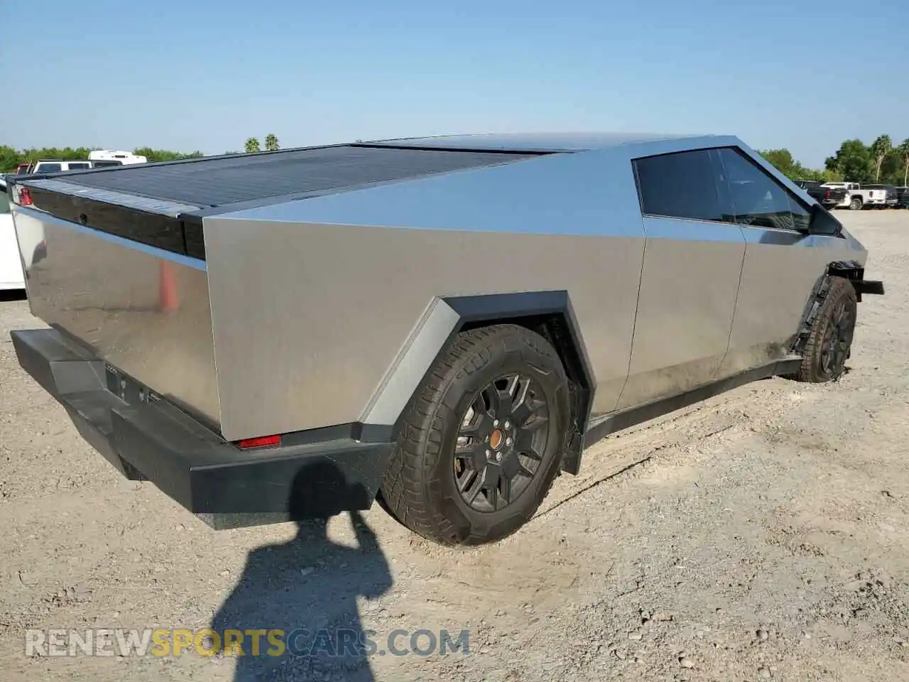 3 Photograph of a damaged car 7G2CEHED2RA020834 TESLA CYBERTRUCK 2024