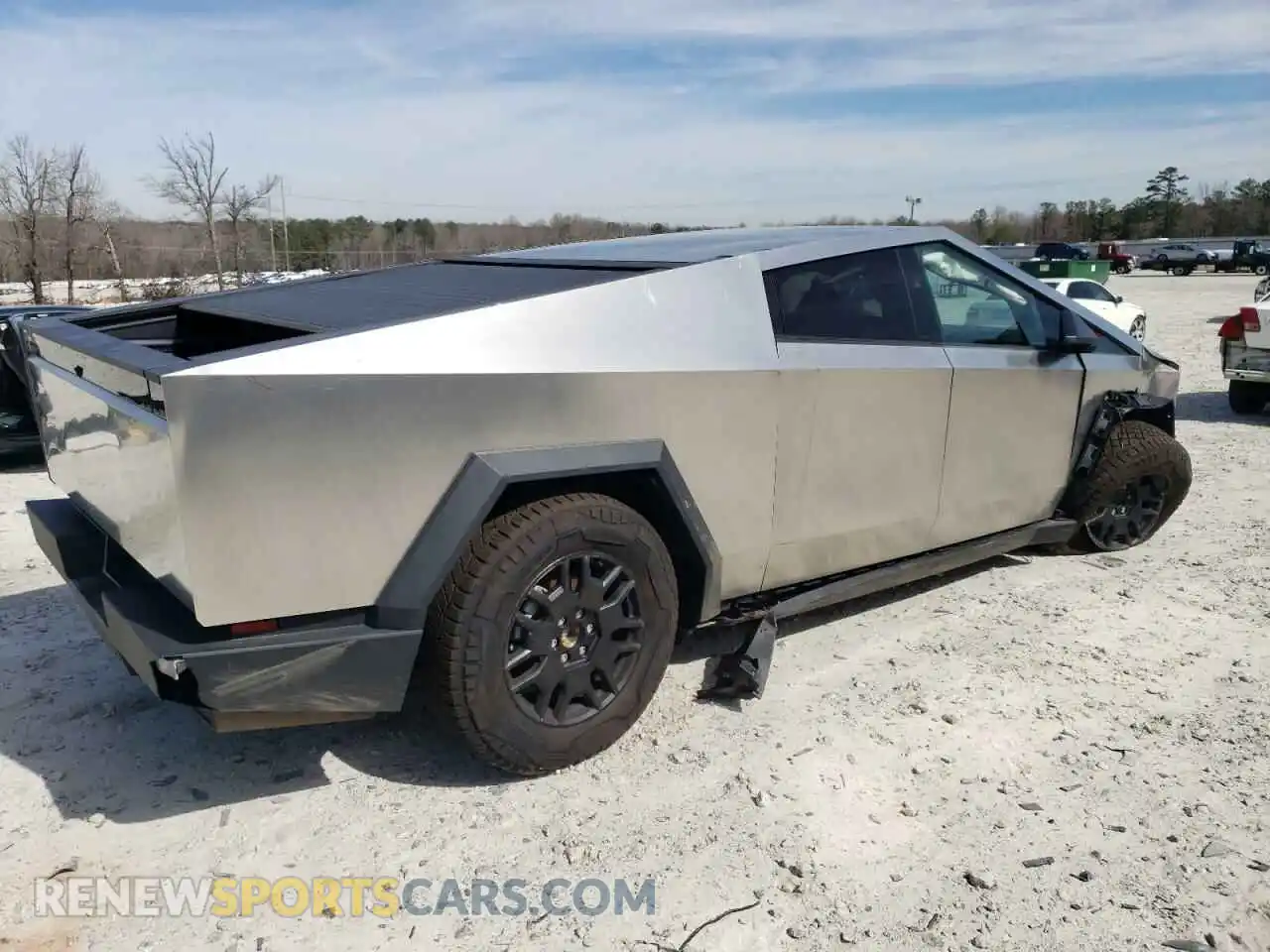 3 Photograph of a damaged car 7G2CEHED5RA040883 TESLA CYBERTRUCK 2024