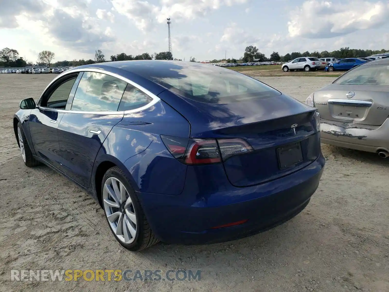 3 Photograph of a damaged car 5YJ3E1EA0KF314581 TESLA MODEL 3 2019