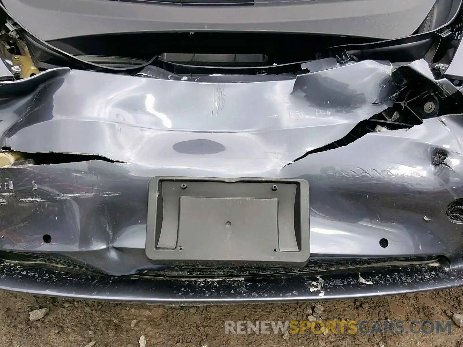 9 Photograph of a damaged car 5YJ3E1EA0KF322244 TESLA MODEL 3 2019