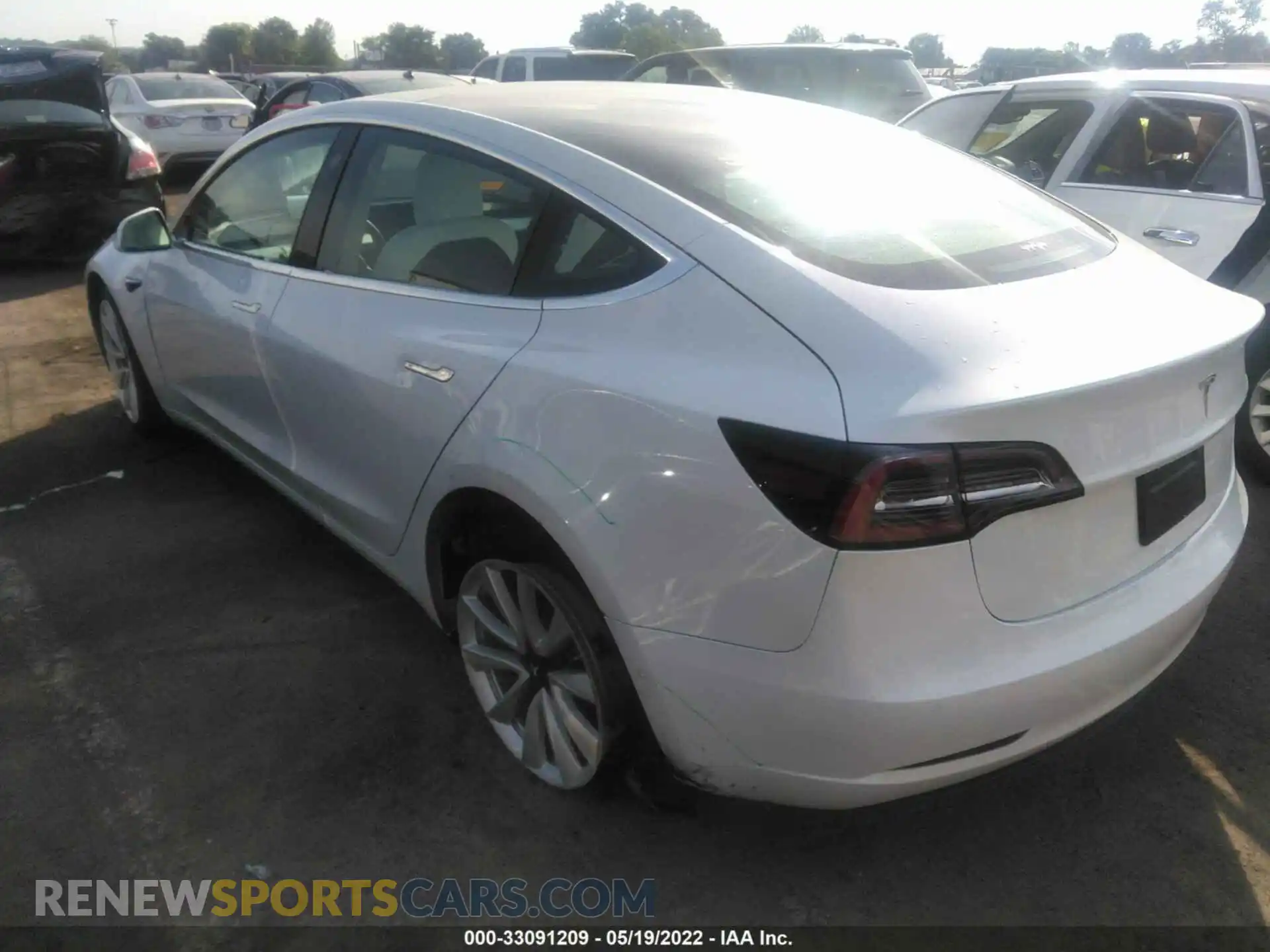 3 Photograph of a damaged car 5YJ3E1EA0KF447809 TESLA MODEL 3 2019