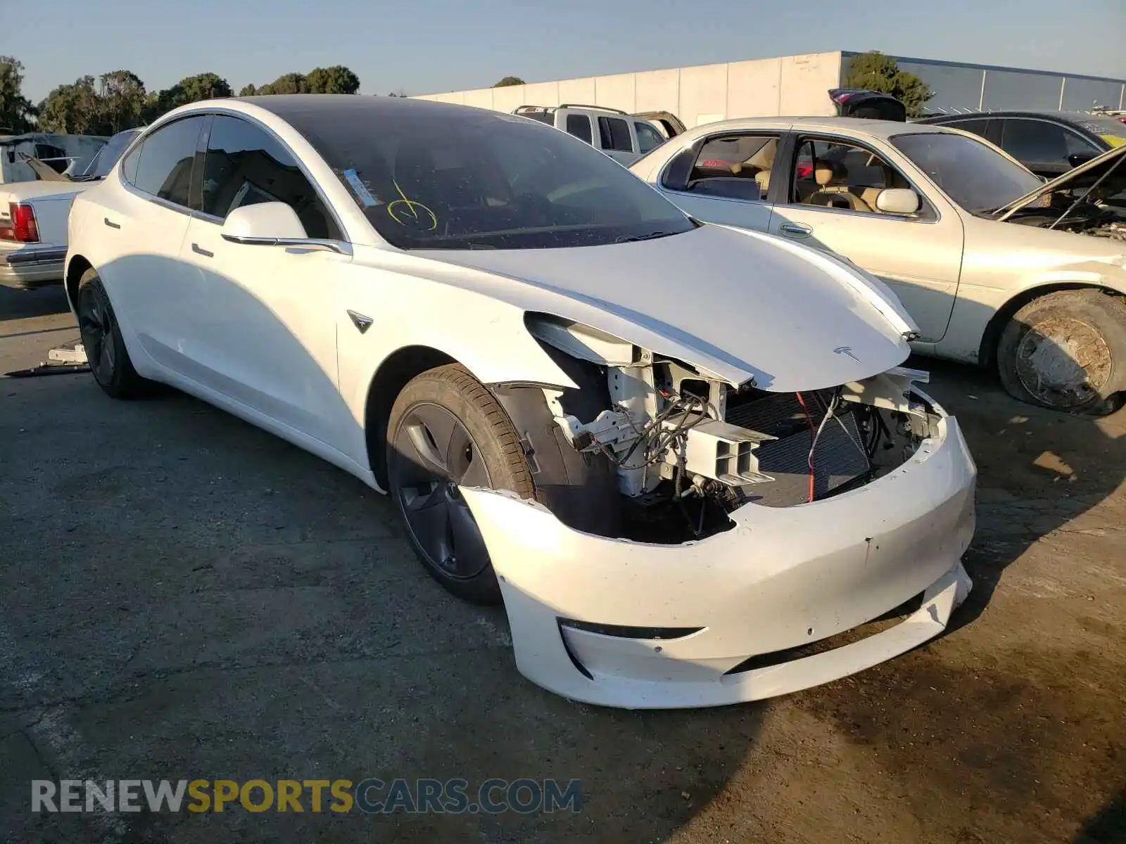 1 Photograph of a damaged car 5YJ3E1EA0KF484729 TESLA MODEL 3 2019