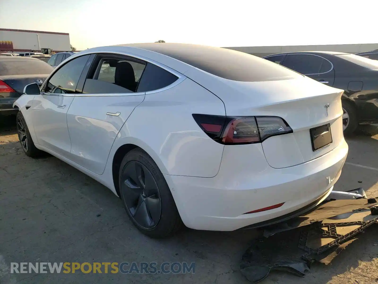 3 Photograph of a damaged car 5YJ3E1EA0KF484729 TESLA MODEL 3 2019