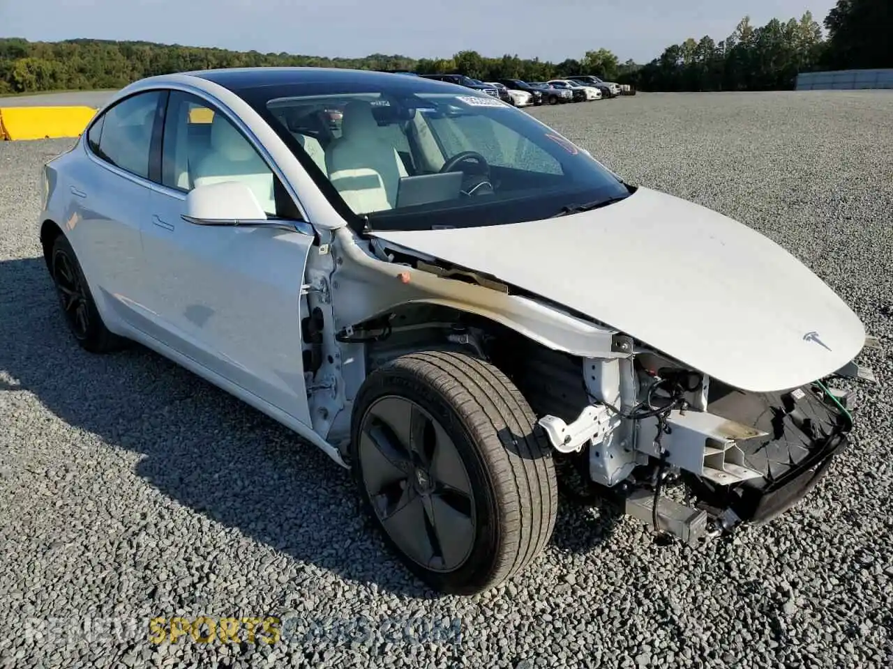 1 Photograph of a damaged car 5YJ3E1EA0KF486237 TESLA MODEL 3 2019