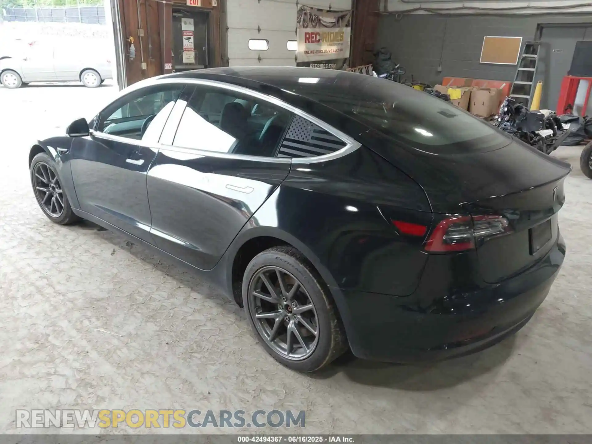 3 Фотография поврежденного автомобиля 5YJ3E1EA1KF297953 TESLA MODEL 3 2019