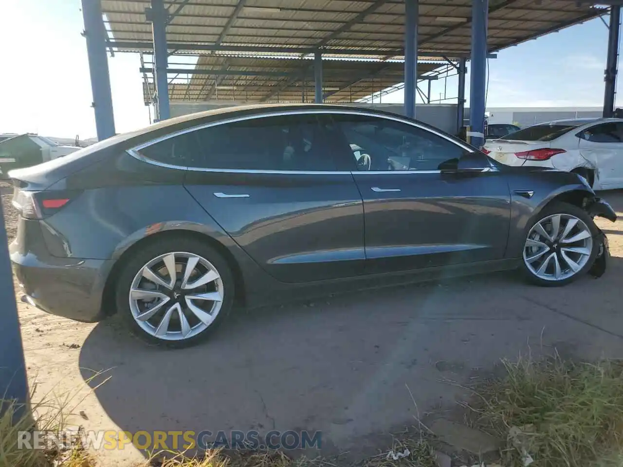 3 Photograph of a damaged car 5YJ3E1EA2KF300827 TESLA MODEL 3 2019