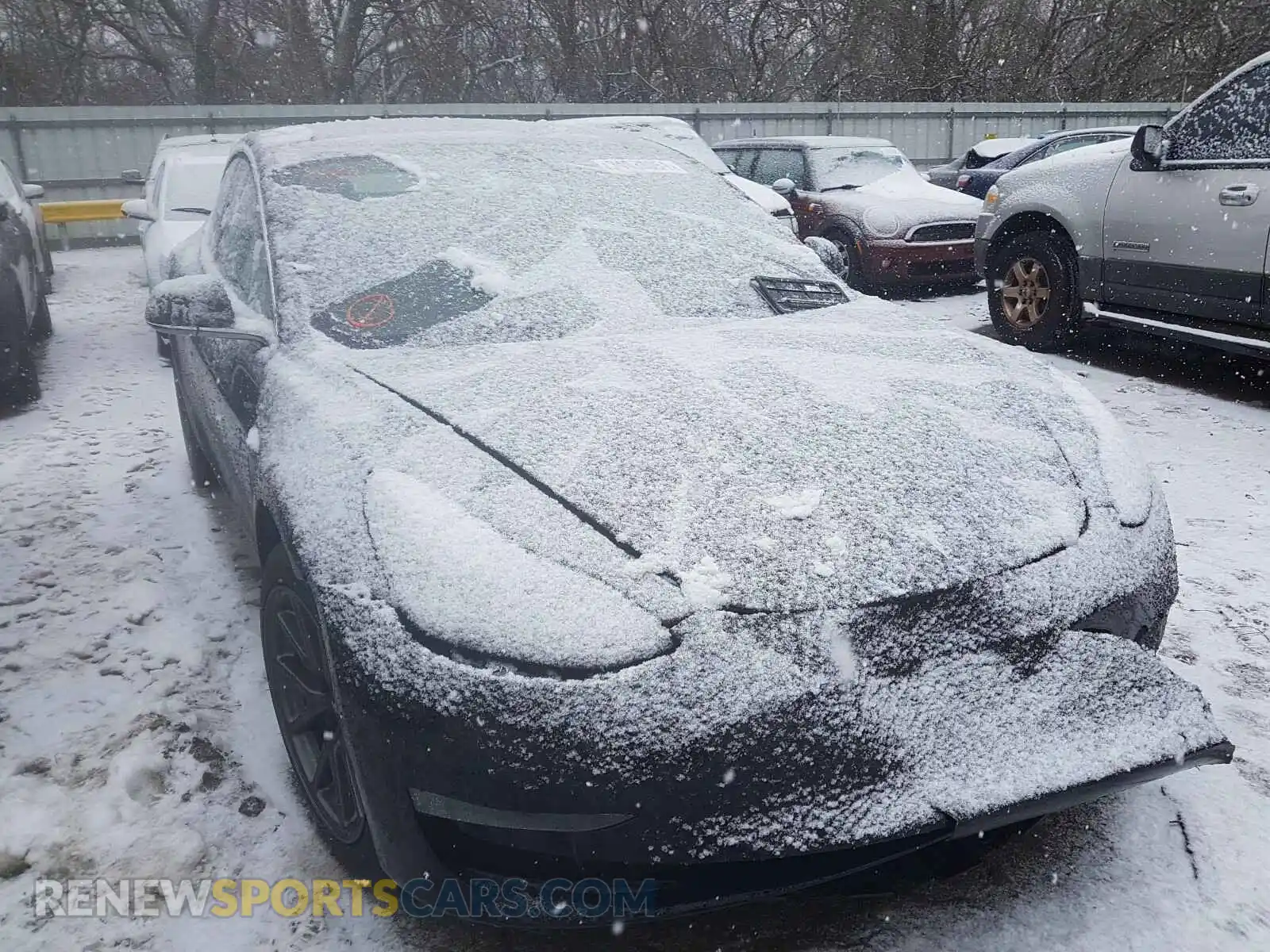 1 Photograph of a damaged car 5YJ3E1EA2KF305171 TESLA MODEL 3 2019