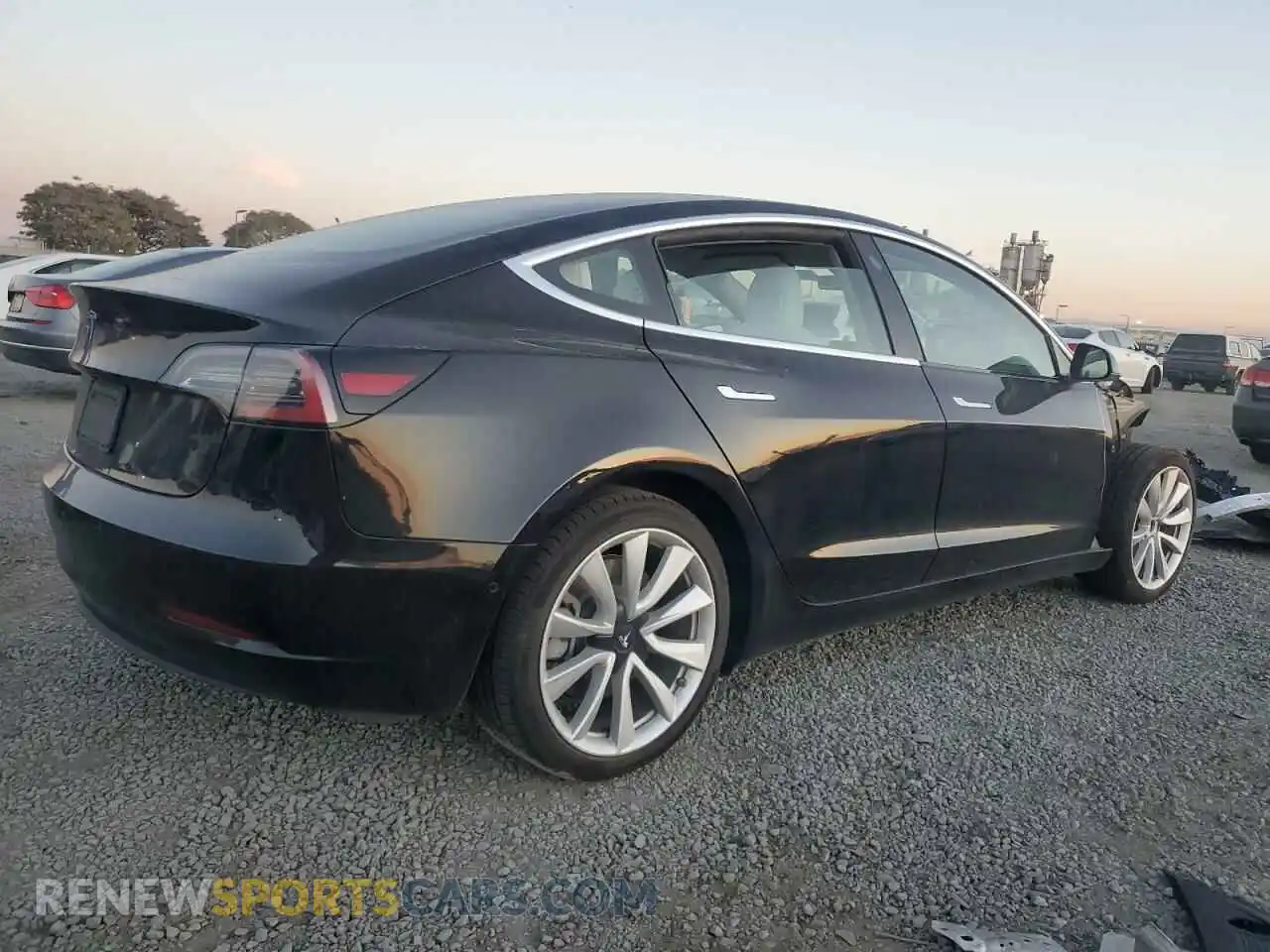 3 Photograph of a damaged car 5YJ3E1EA2KF327736 TESLA MODEL 3 2019