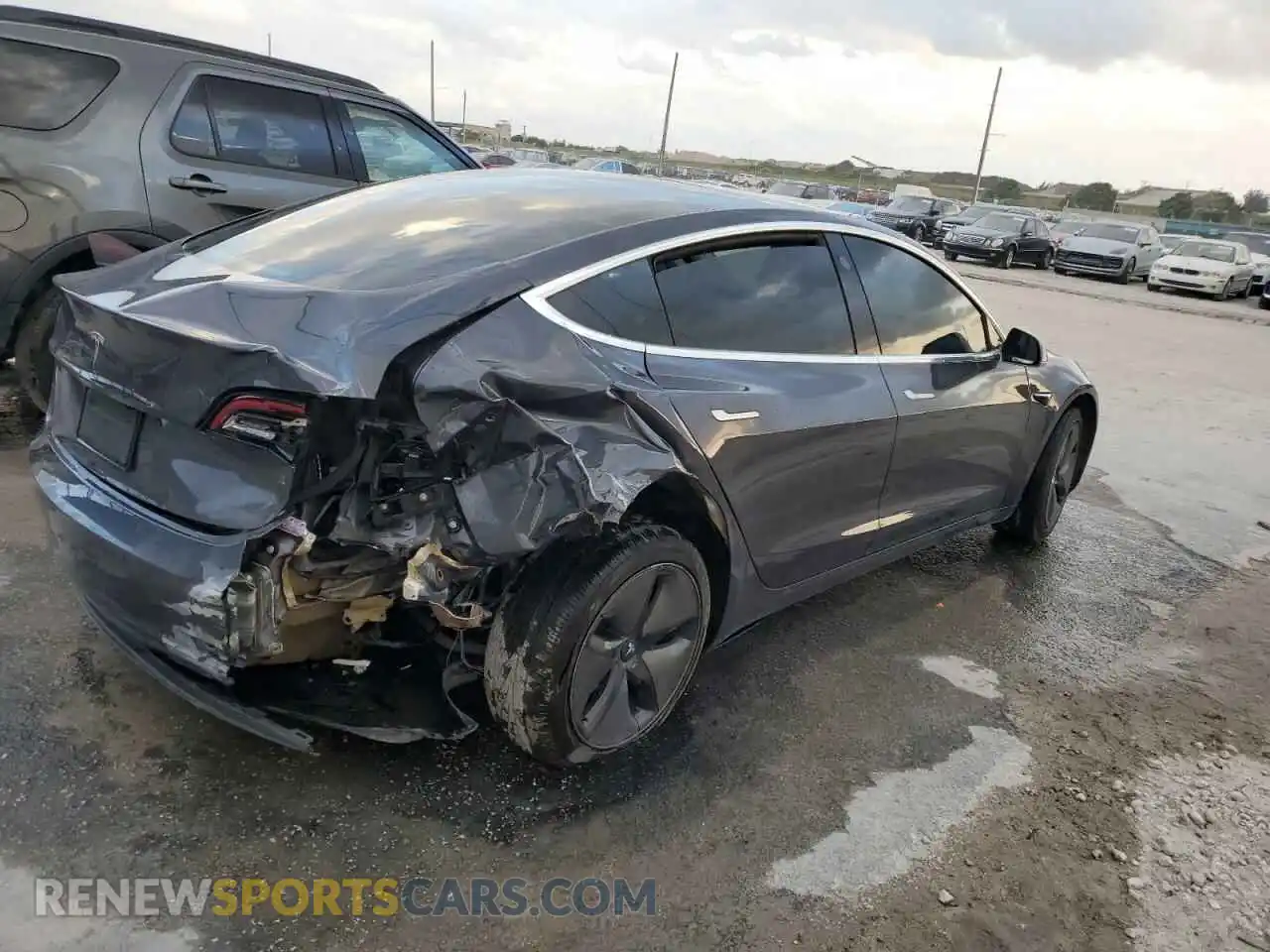 3 Photograph of a damaged car 5YJ3E1EA2KF362406 TESLA MODEL 3 2019