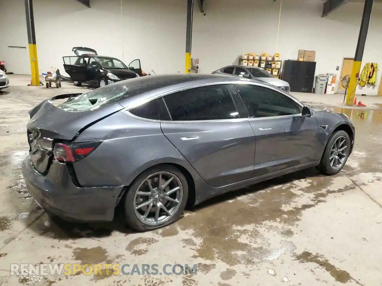 3 Photograph of a damaged car 5YJ3E1EA2KF396166 TESLA MODEL 3 2019