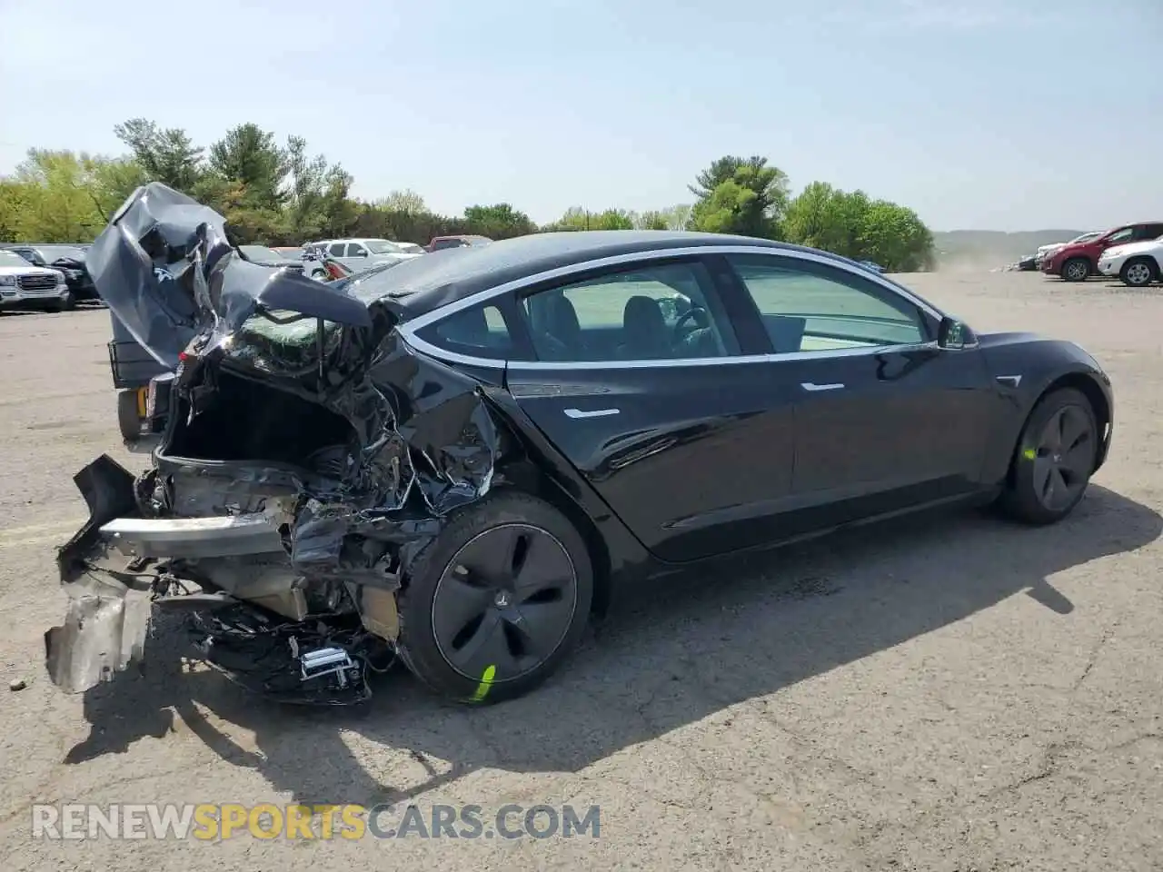 3 Photograph of a damaged car 5YJ3E1EA2KF397818 TESLA MODEL 3 2019